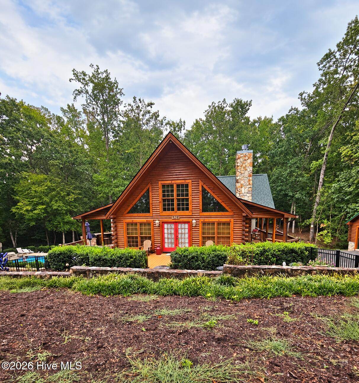 528 Manchester Road - Photo 1