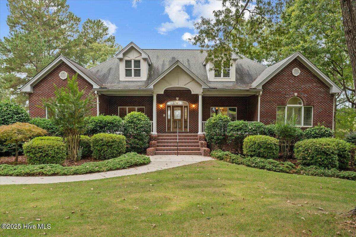 682 Azalea Drive - Photo 1