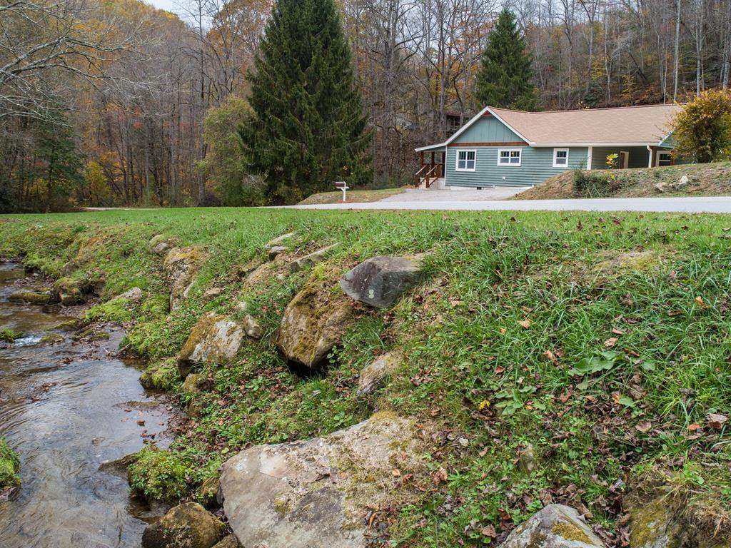 5107 Boiling Springs Road - Photo 1