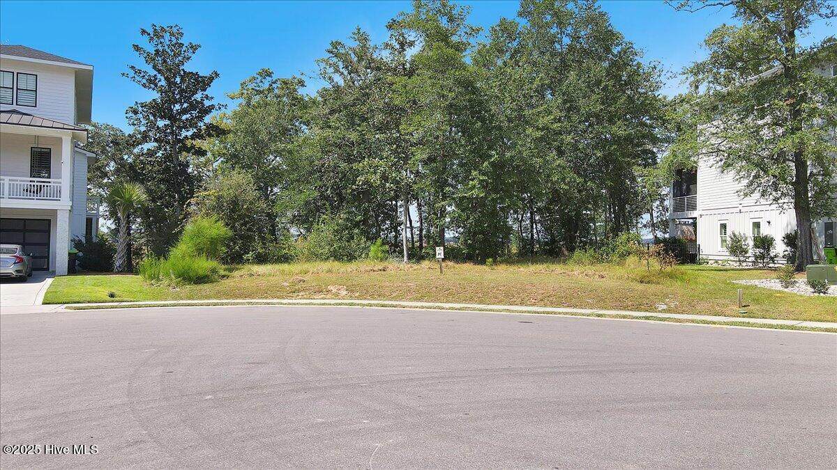 1511 Riverview Terrace - Photo 1