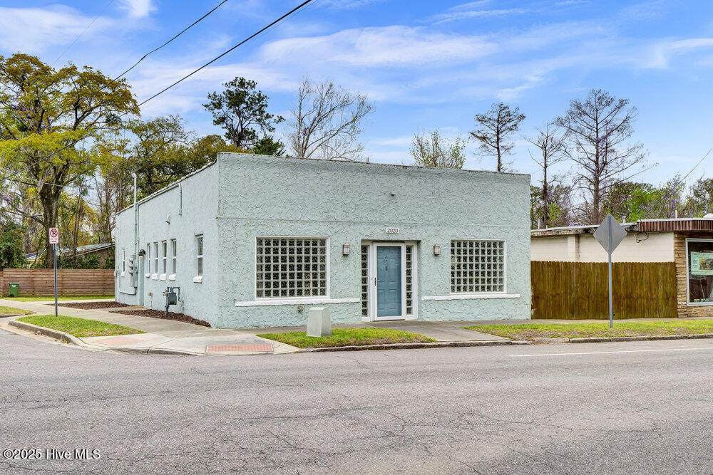 2020 Princess Place Drive - Photo 1