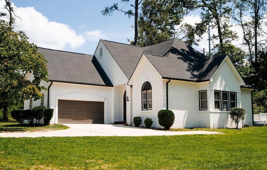 102 Barefield Drive - Photo 1