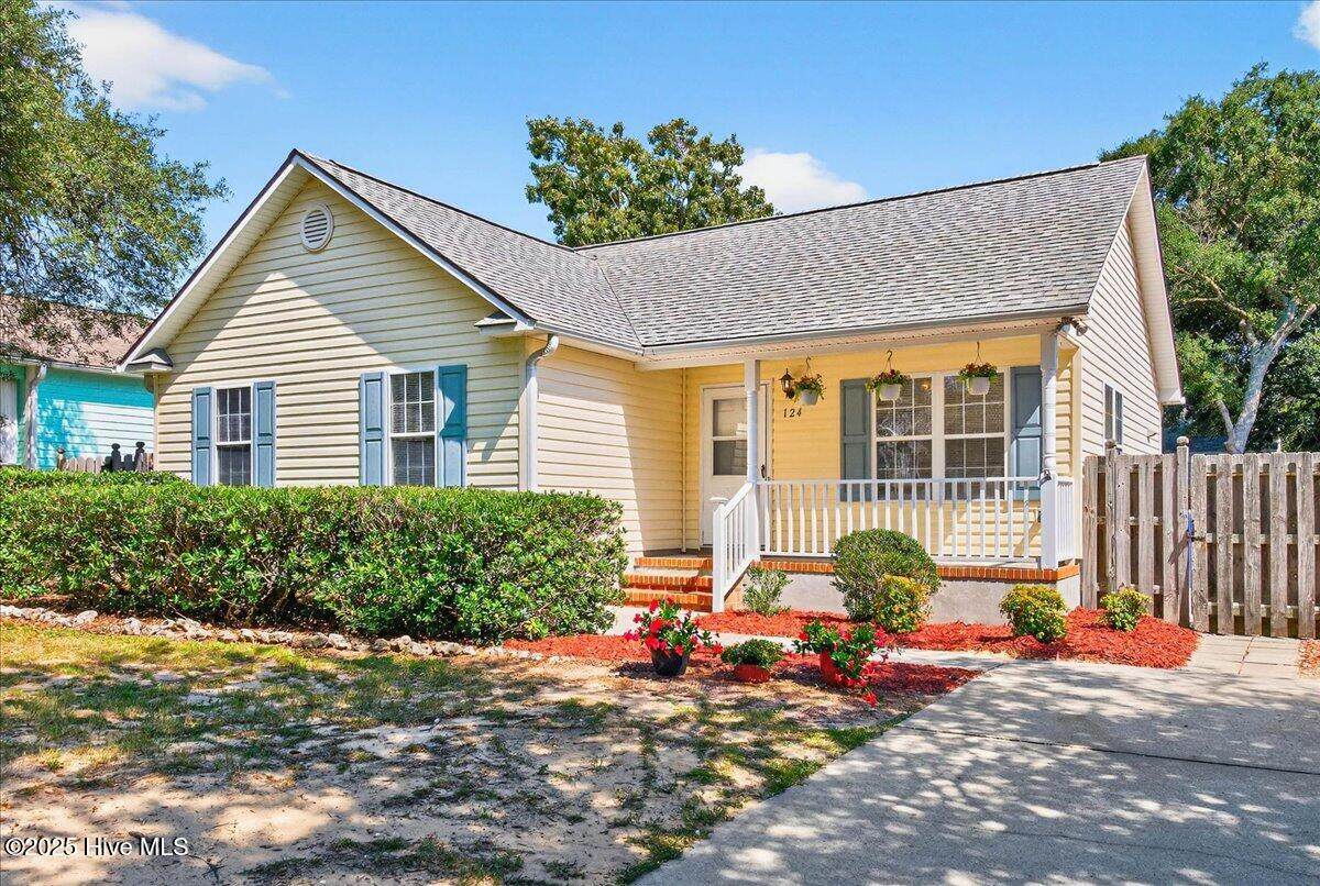 124 34th Street - Photo 1