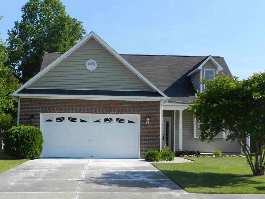 102 Albany Drive, Jacksonville, NC 28546 (MLS #80099866) :: Century 21 Sweyer & Associates