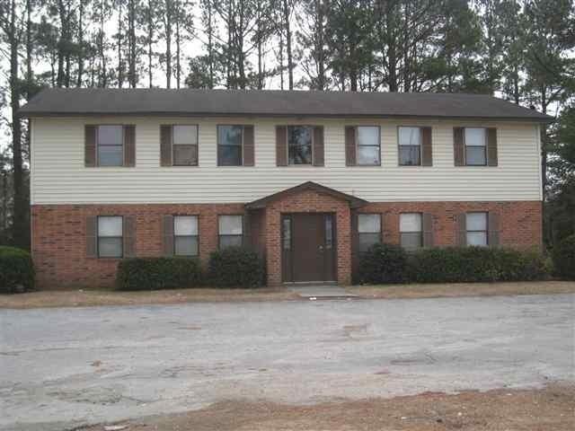 2504-C Commerce Road, Jacksonville, NC 28546 (MLS #80174569) :: Century 21 Sweyer & Associates