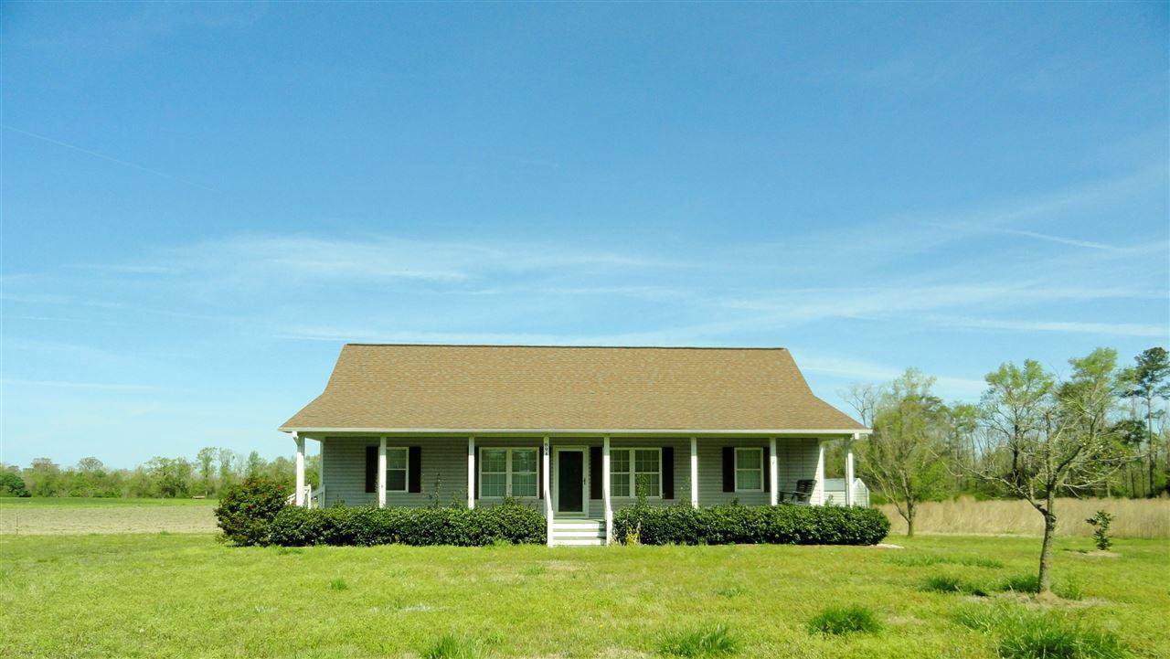 894 Cypress Creek Road, Richlands, NC 28574 (MLS #80177534) :: Century 21 Sweyer & Associates