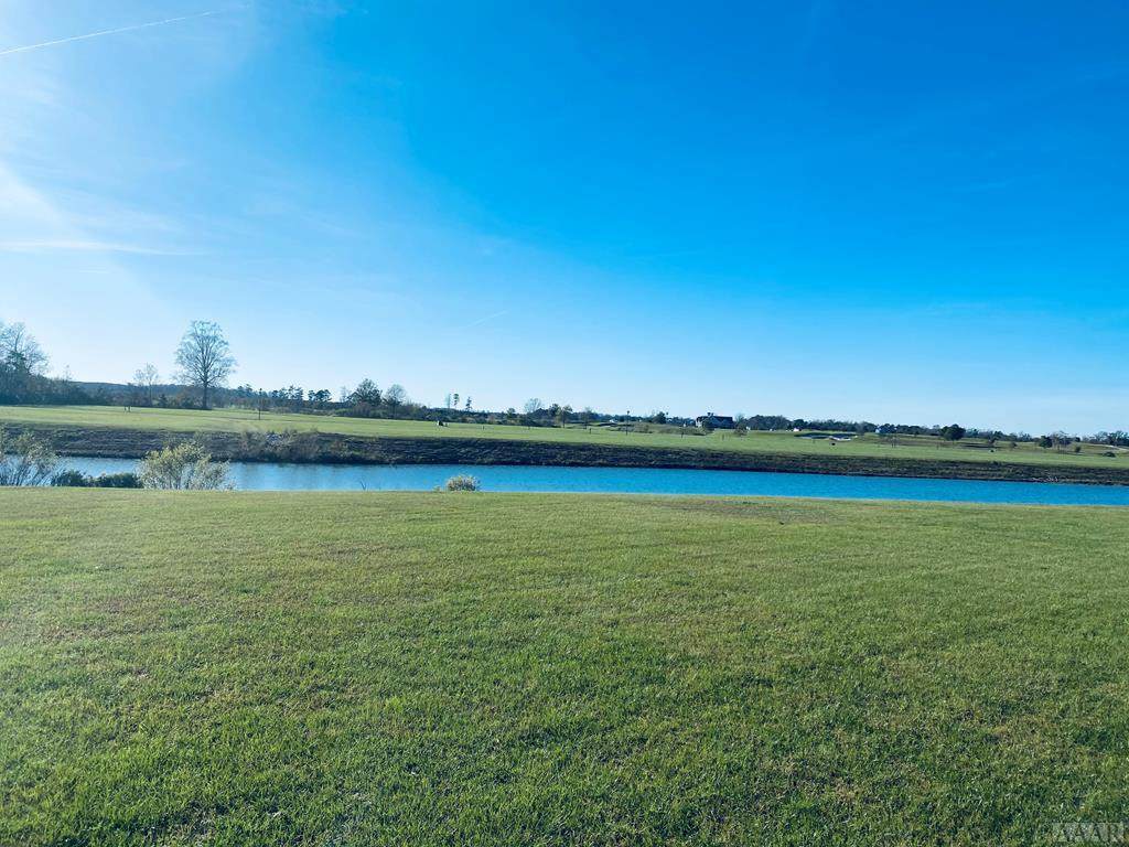204 Majestic Circle - Photo 1