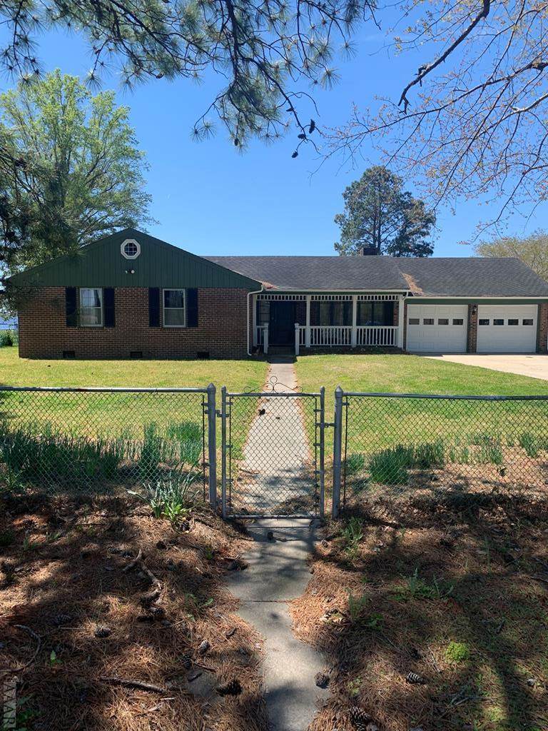 111 Sunset Avenue - Photo 1