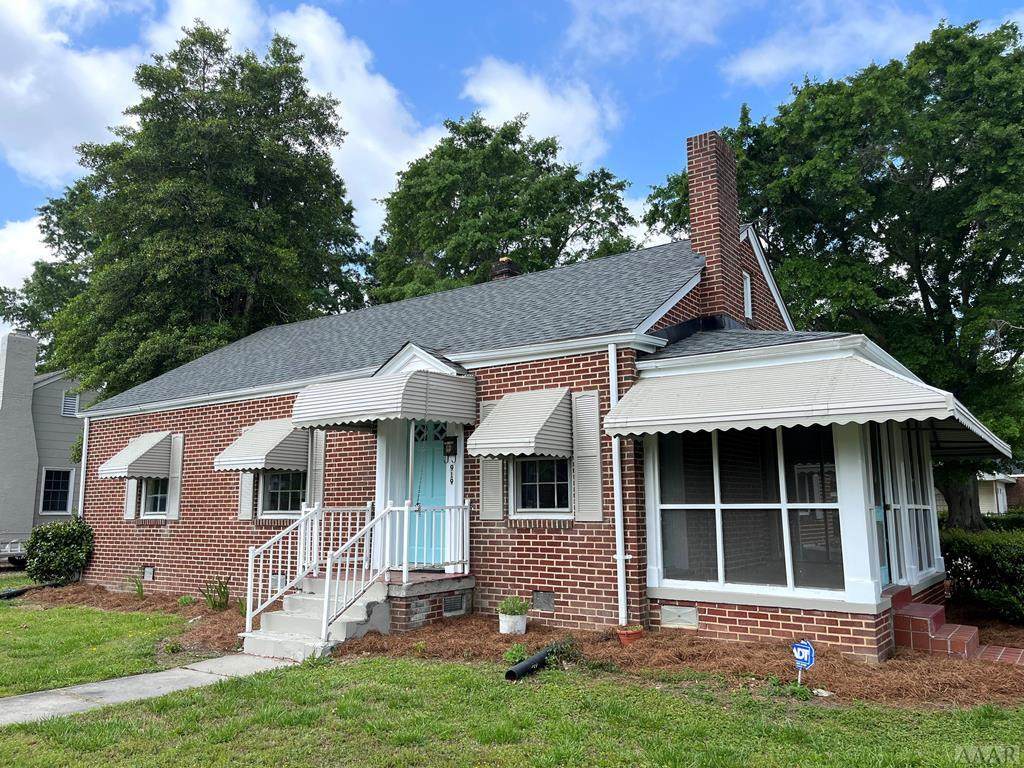 919 Academy Street - Photo 1