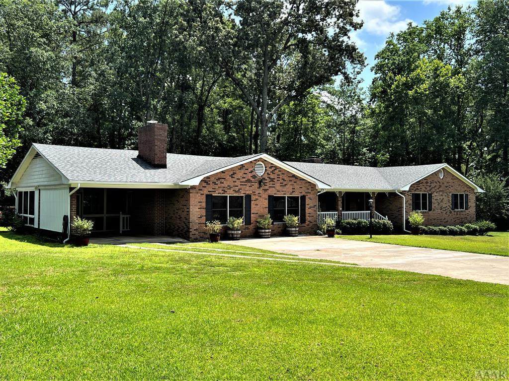 101 Slash Pine Drive - Photo 1