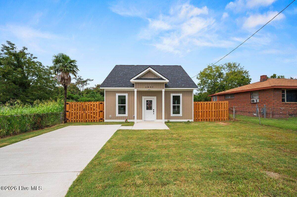 1037 Prep Street - Photo 1