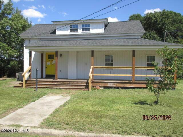 424 Louise Street - Photo 1