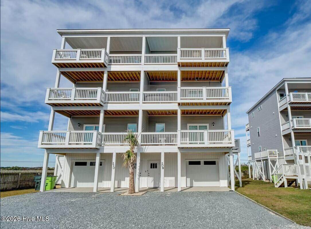 208 Goldsboro Drive - Photo 1