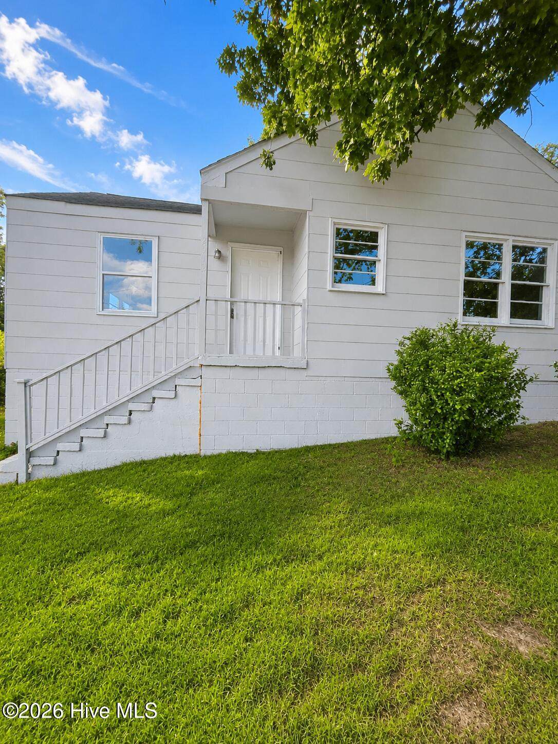 2912 Hummingbird Lane - Photo 1