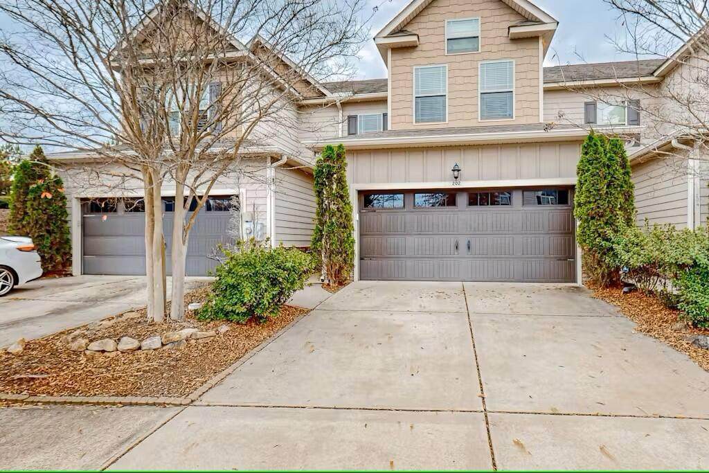 202 Asa Way - Photo 1