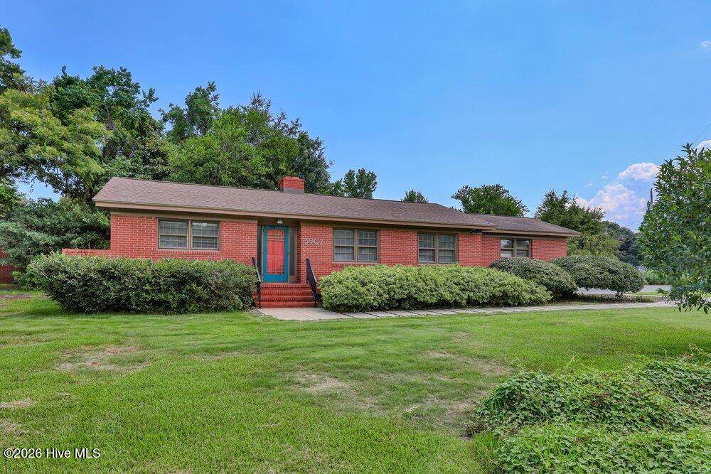 3902 Halifax Road - Photo 1