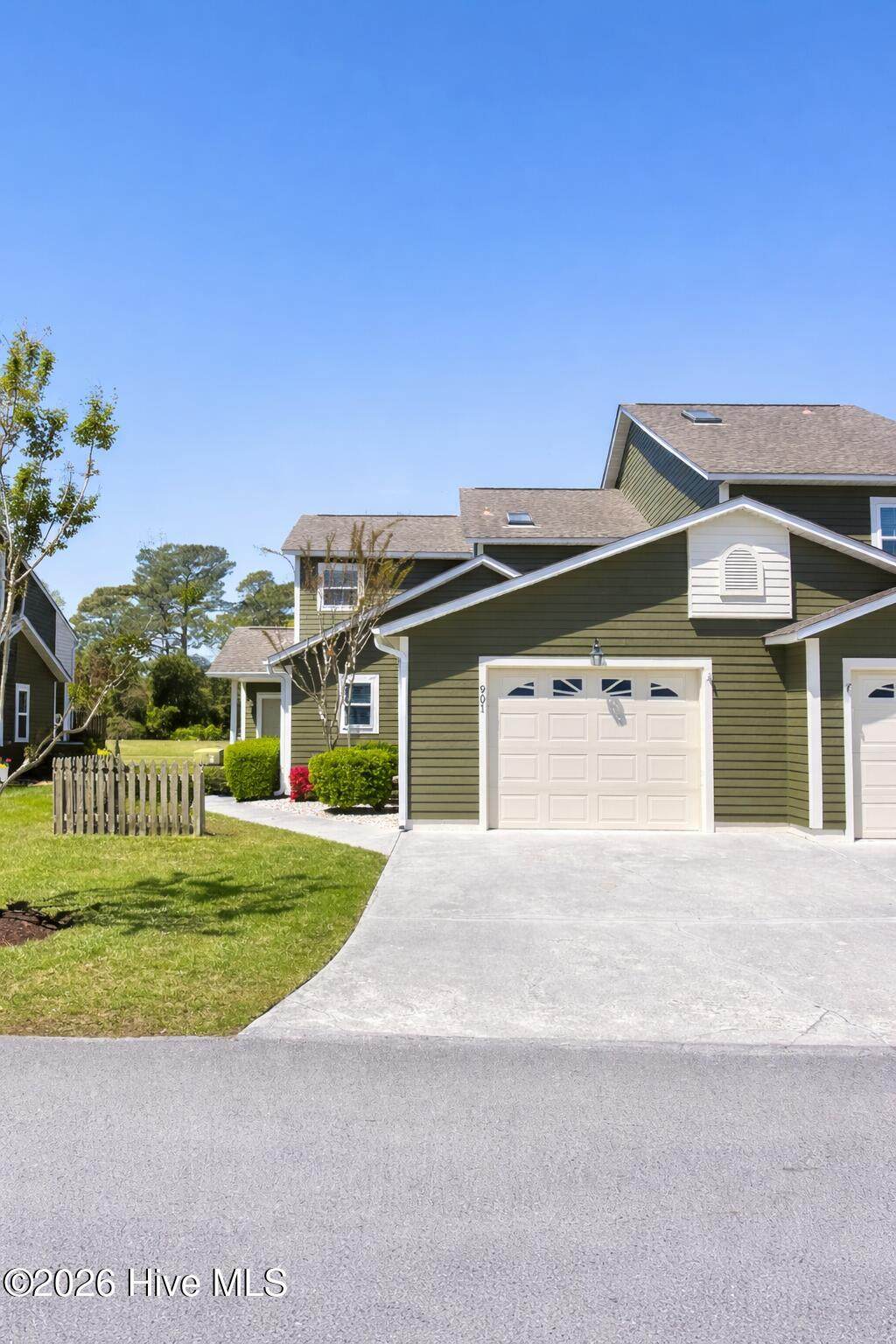 901 Cedarwood Village - Photo 1