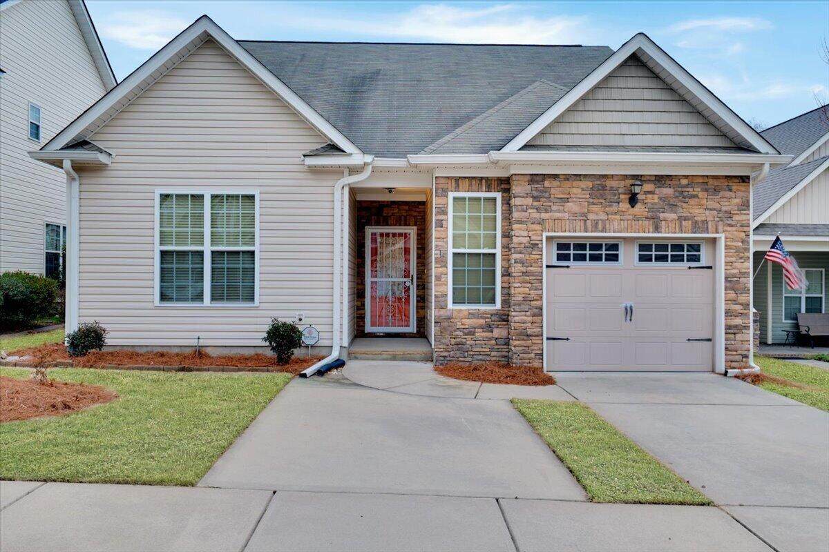 524 Casey Court - Photo 1