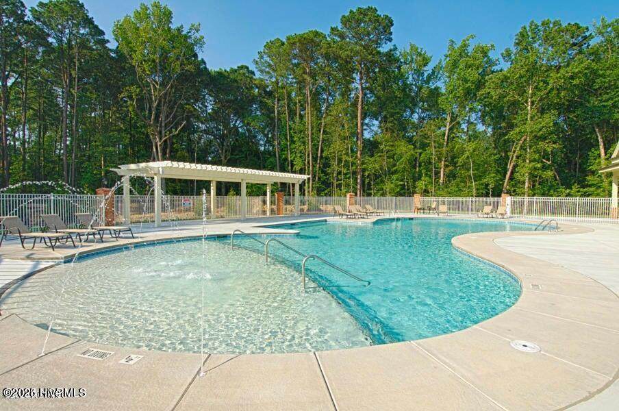 112 Eltham - Photo 1