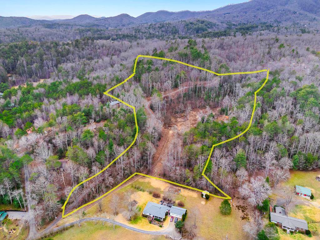 1489 Hollybrook Drive - Photo 1