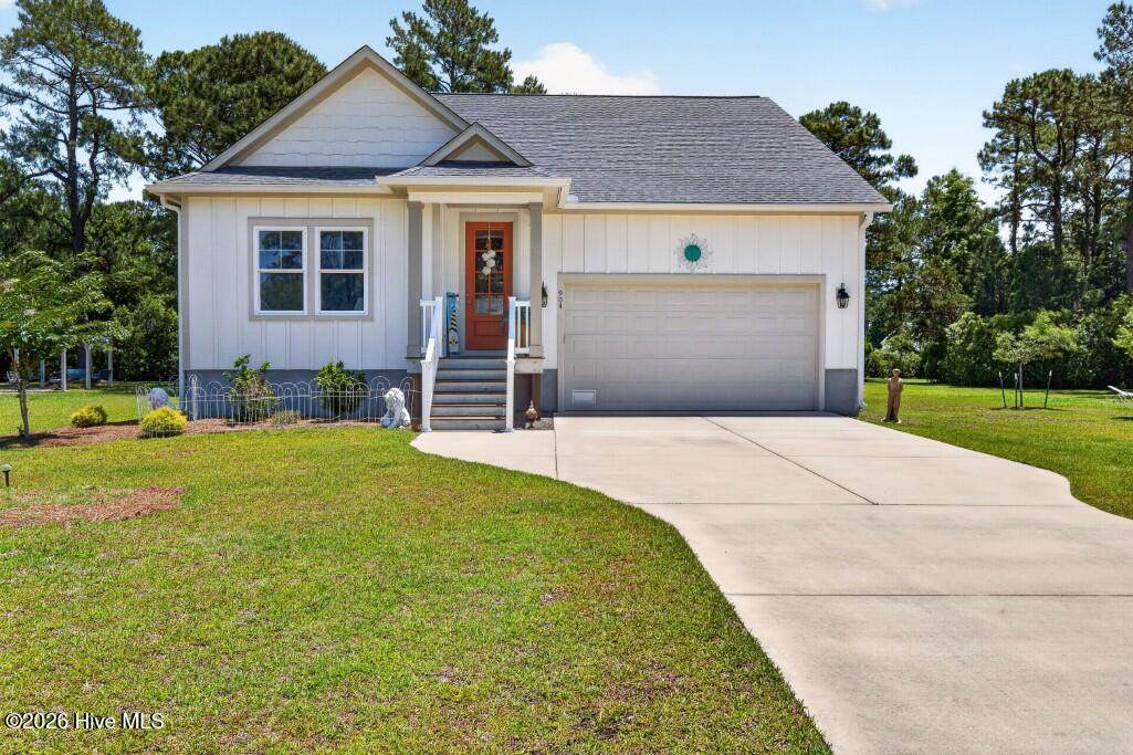 904 Sea Holly Court - Photo 1