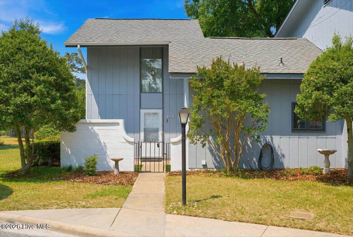 3 Foxhill Circle - Photo 1