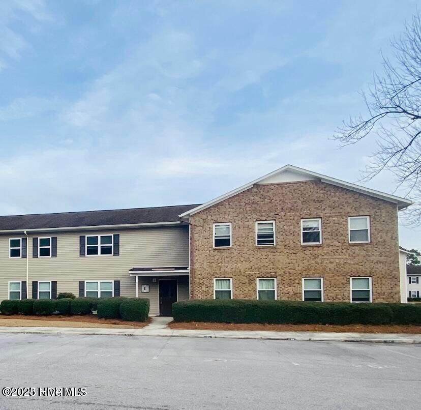 122 Cordell Circle - Photo 1