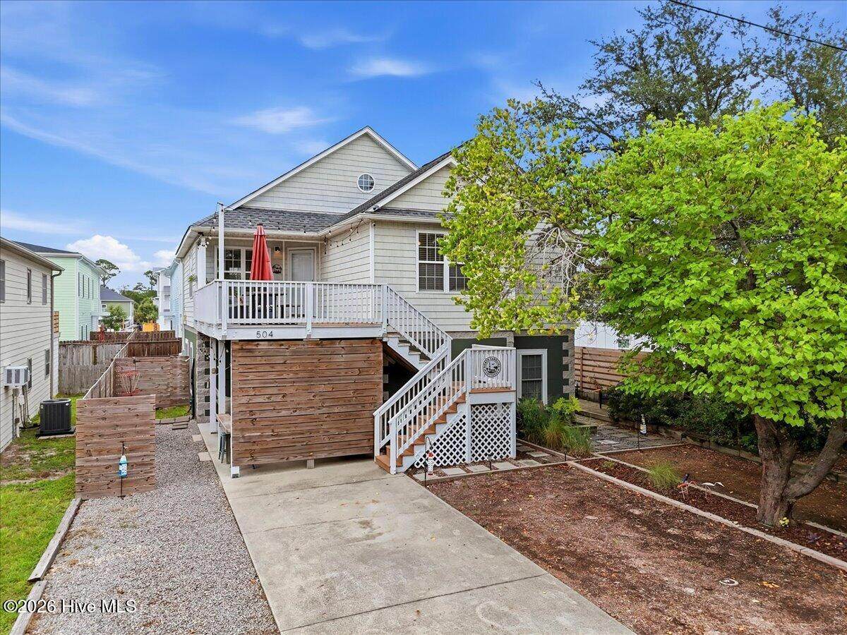 504 Augusta Avenue - Photo 1