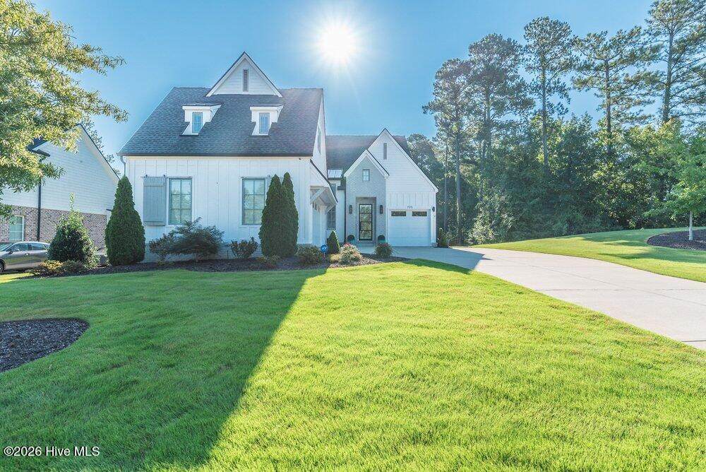 705 Campana Drive - Photo 1