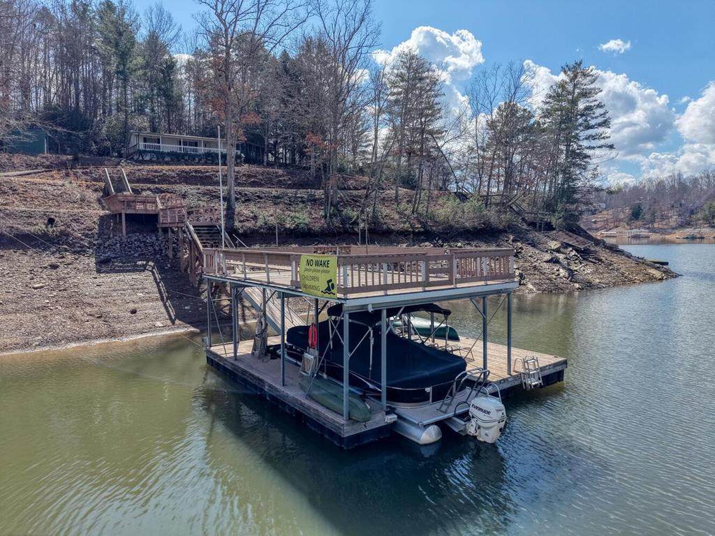 333 Reece Creek W - Photo 1