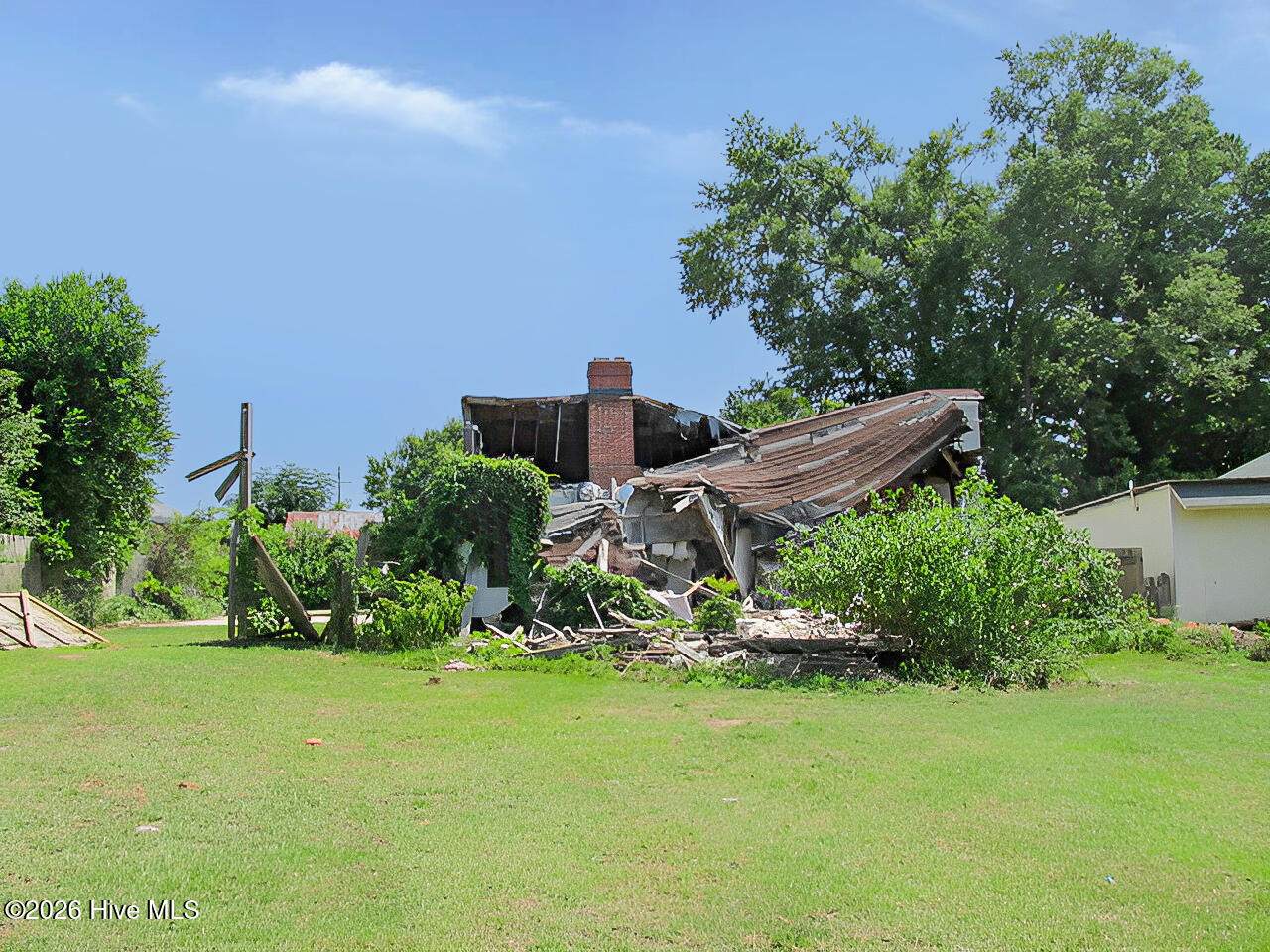 2121 Lake Avenue - Photo 1