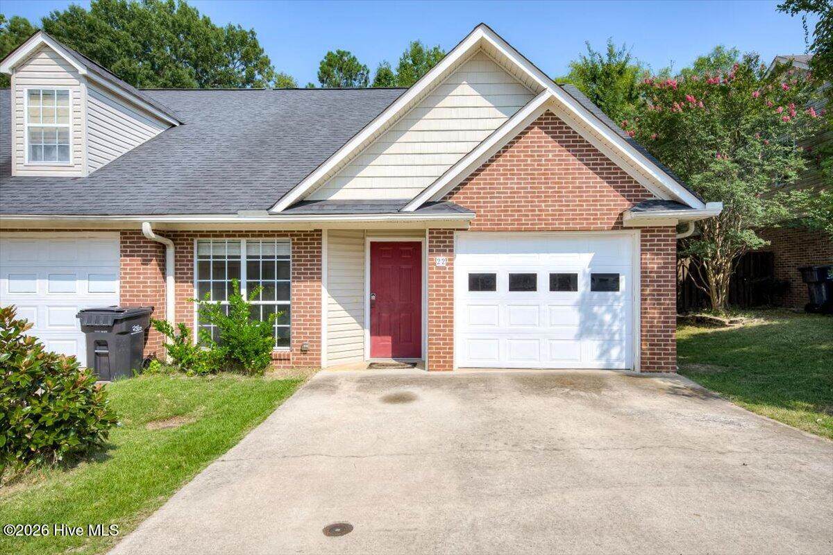 22 Macaulay Place - Photo 1
