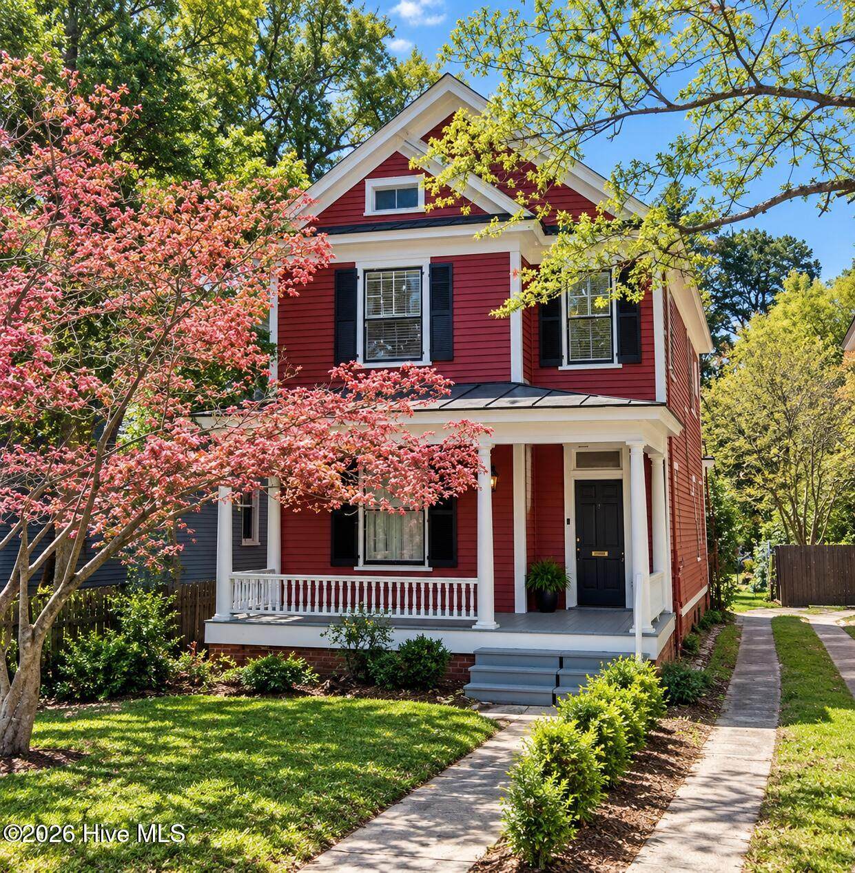 1209 National Avenue - Photo 1