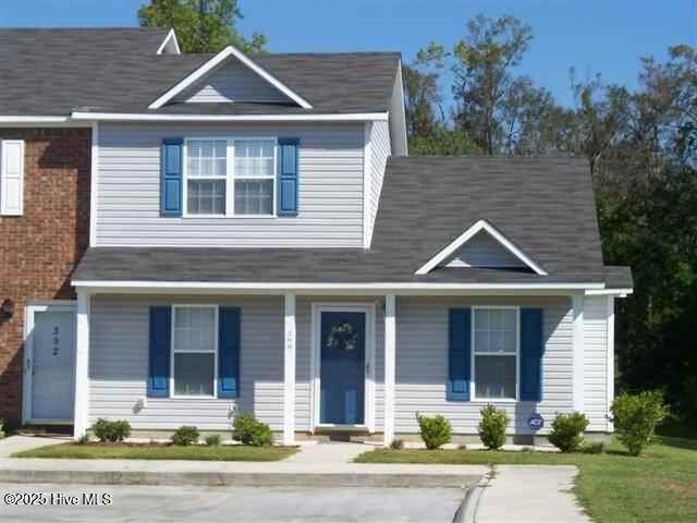 300 Pinegrove Court - Photo 1