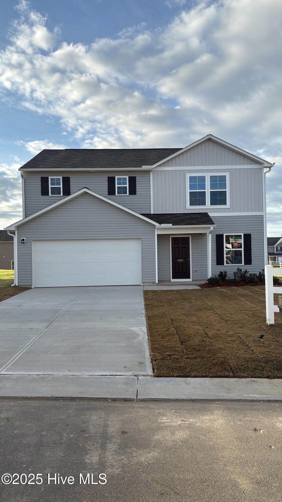 7025 Moss Creek Way - Photo 1