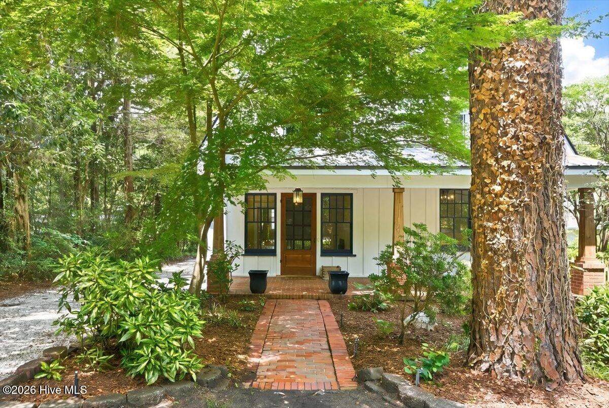 260 Ridge Street - Photo 1
