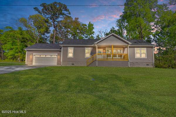 429 Country Club Drive - Photo 1