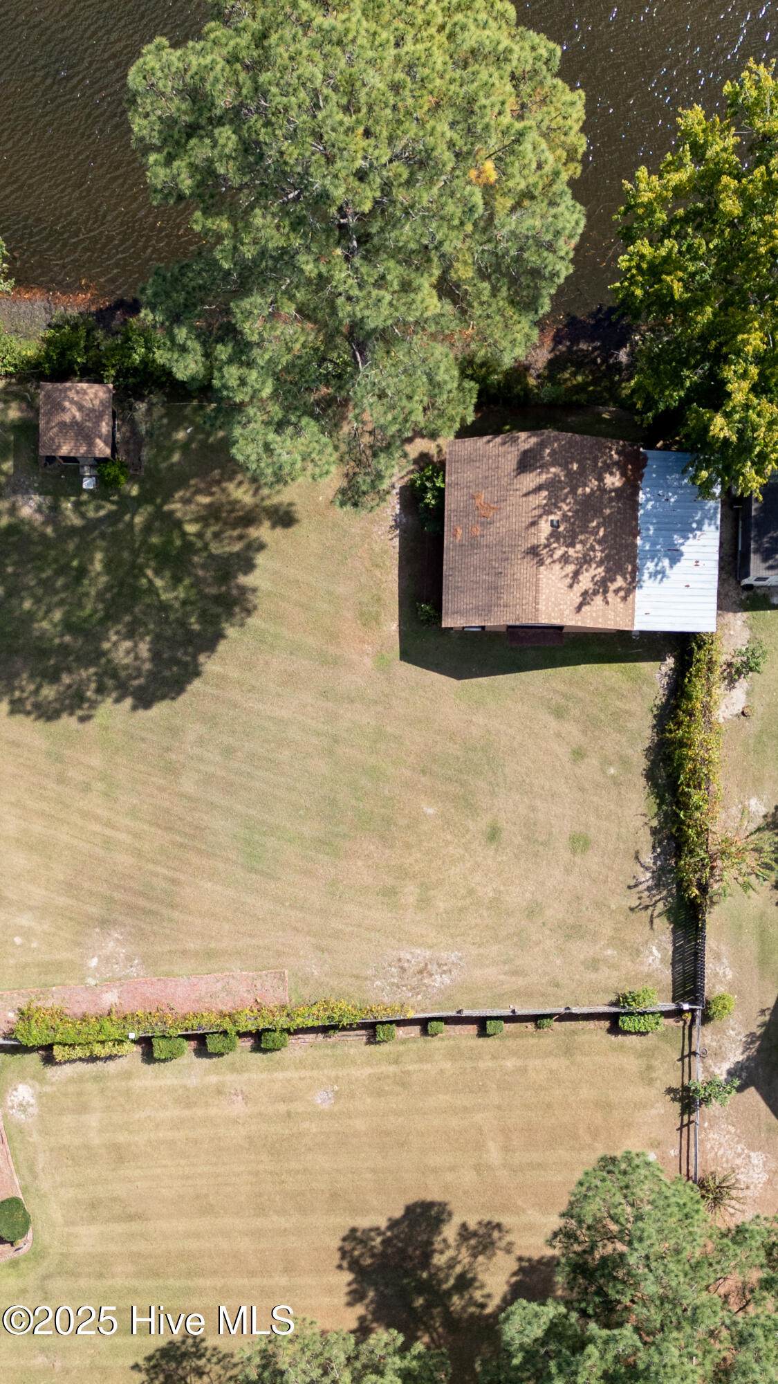 4855 Lakeview Road - Photo 1