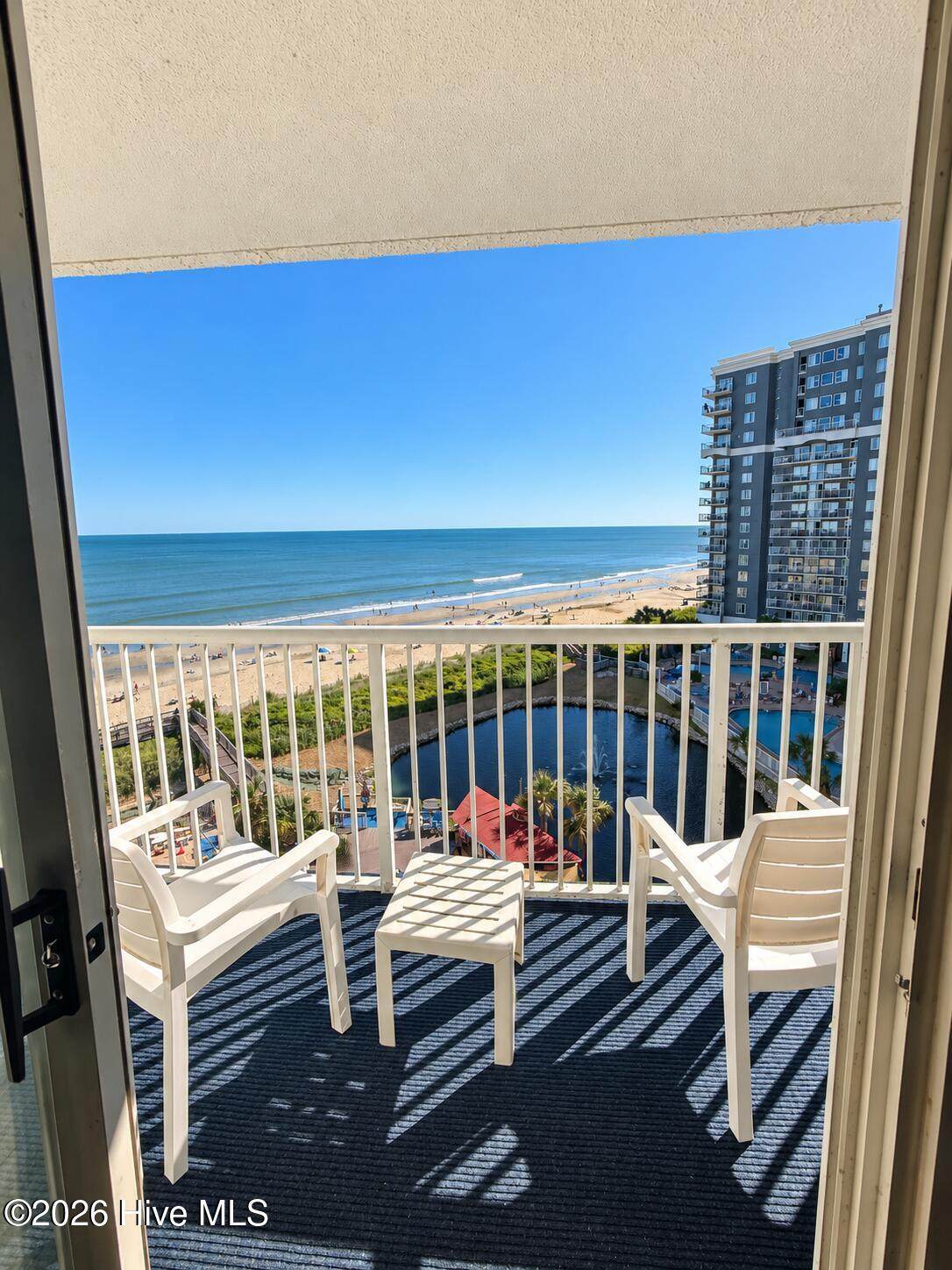 158 Seawatch Drive - Photo 1