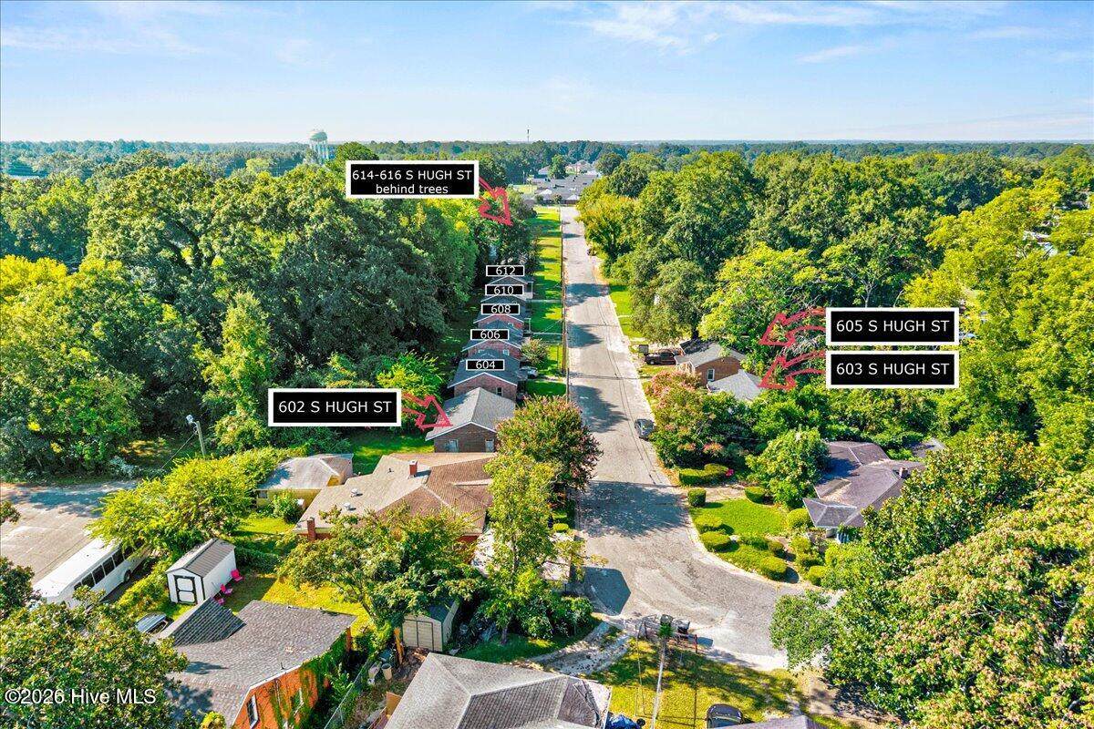 602 Hugh Street - Photo 1