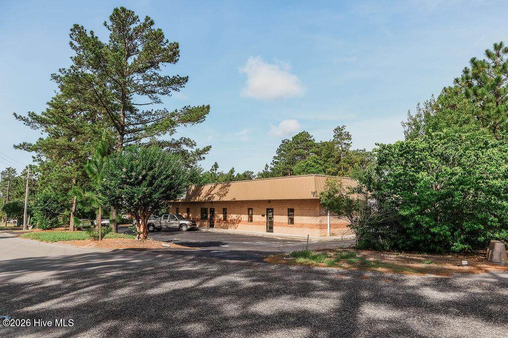 173 Davis Street - Photo 1