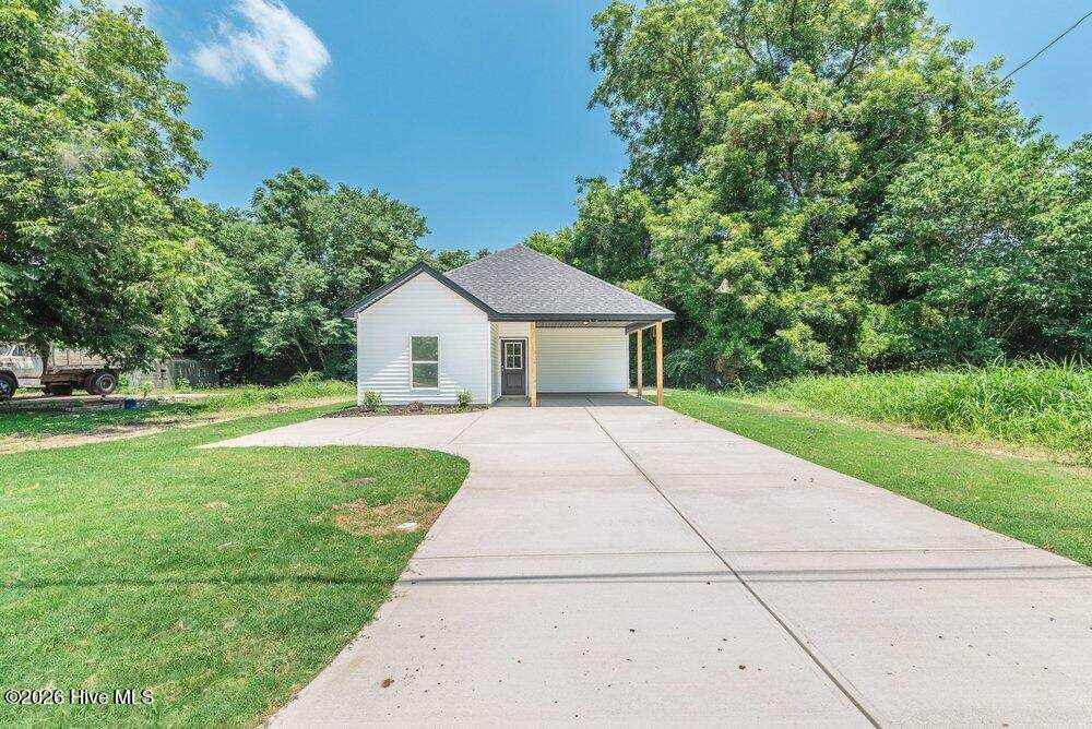 429 Fairhope Street - Photo 1