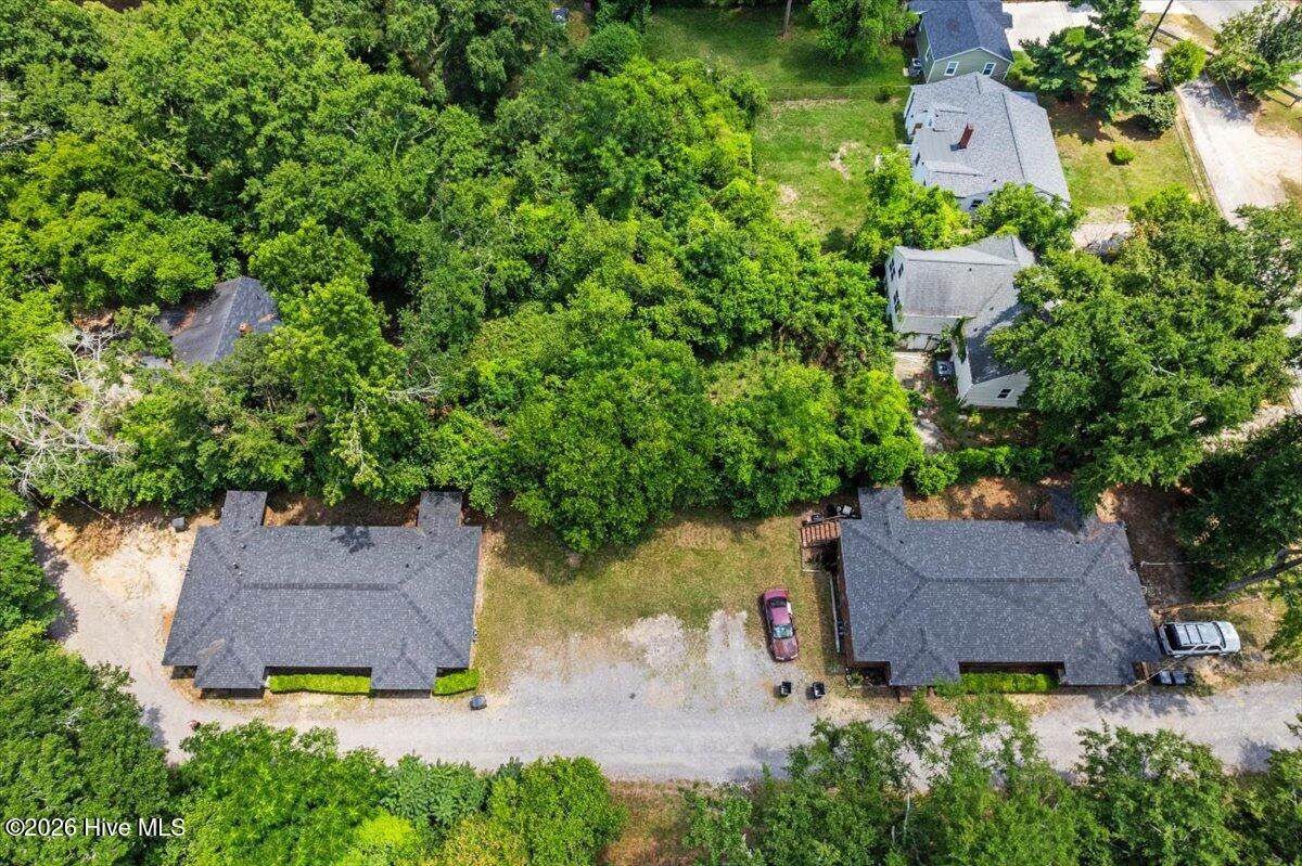 1504 Heard Avenue - Photo 1