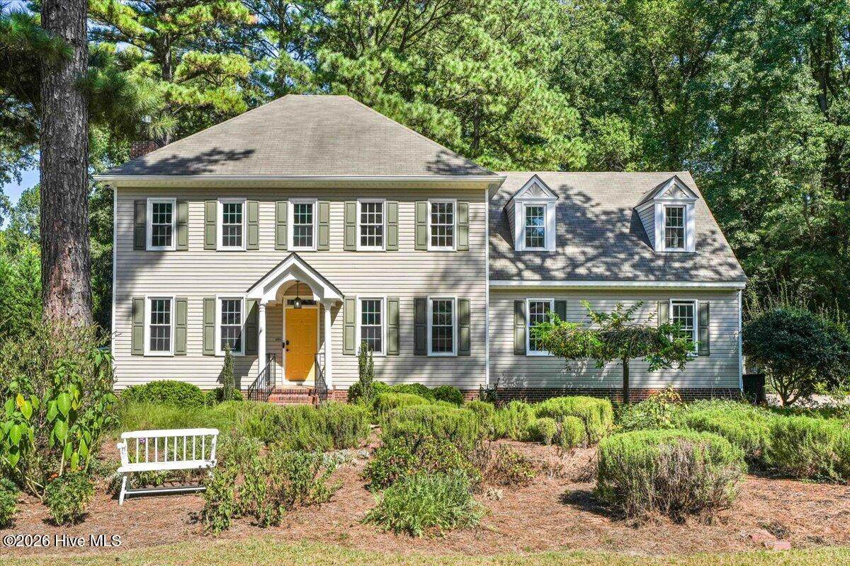 5002 Greenbrier Lane - Photo 1