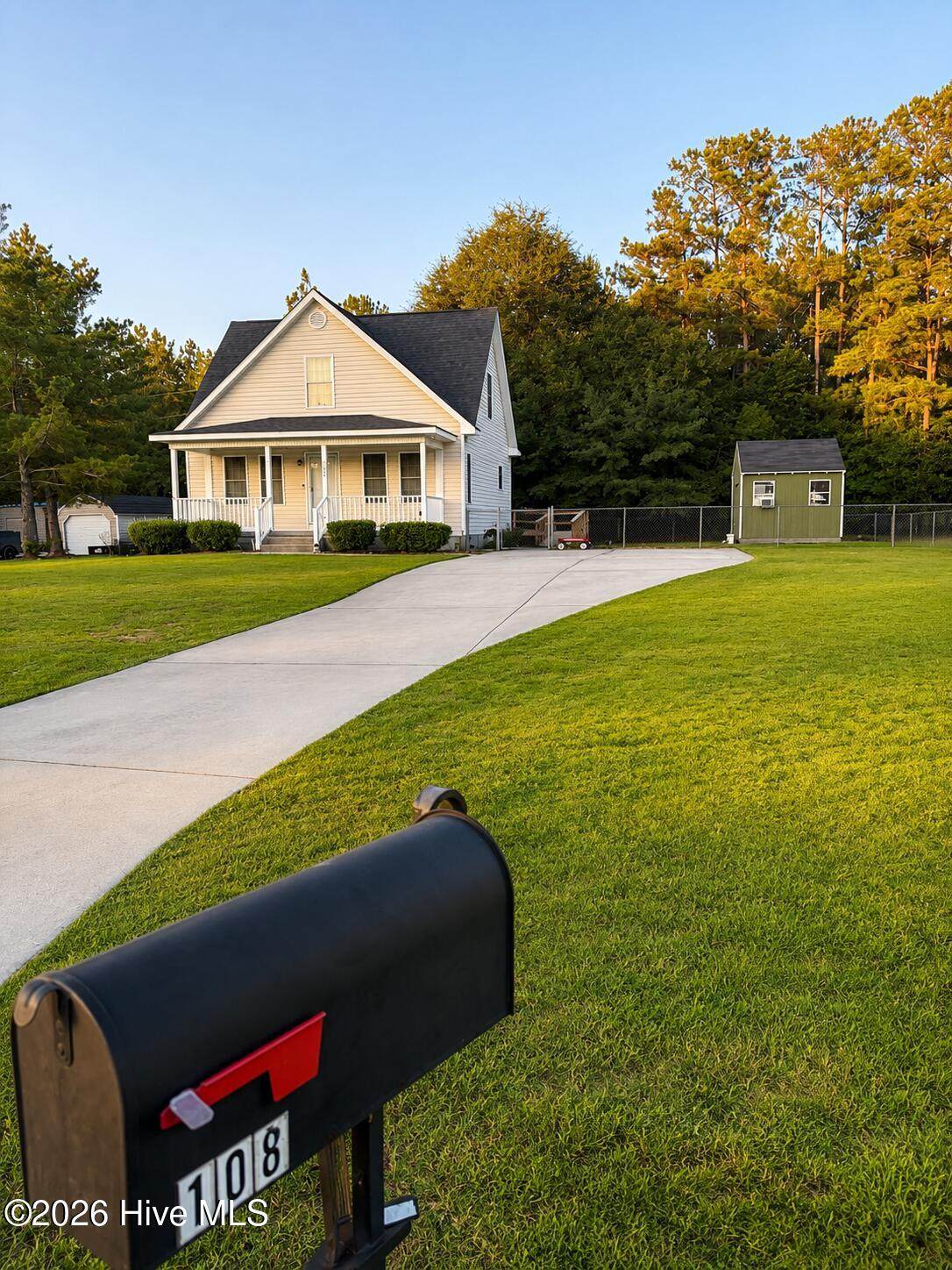 https://bt-photos.global.ssl.fastly.net/ncreg/orig_boomver_1_e99ee4309d7a5c4eb69a227c78917cd0-2.jpg