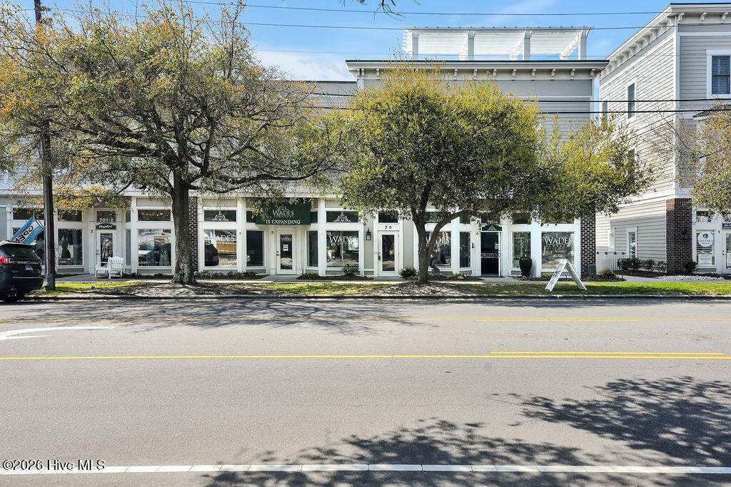 701 Howe Street - Photo 1