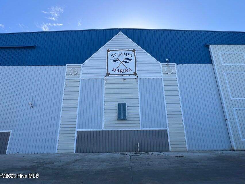 2571 St James Drive - Photo 1
