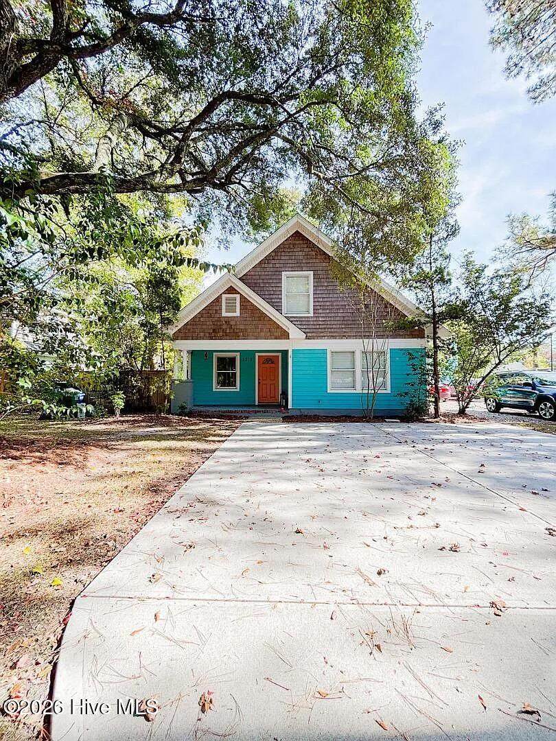 1311 41st Street - Photo 1