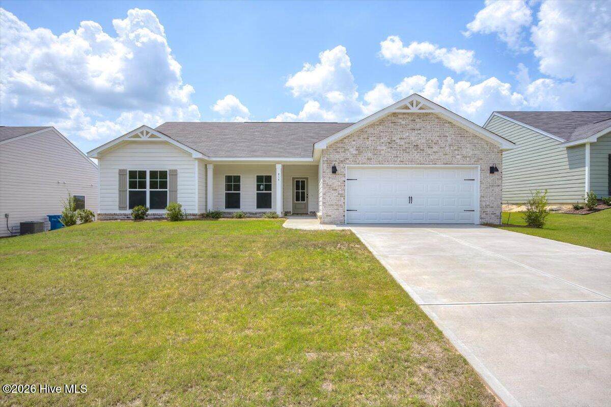 814 Sweetgrass Circle - Photo 1