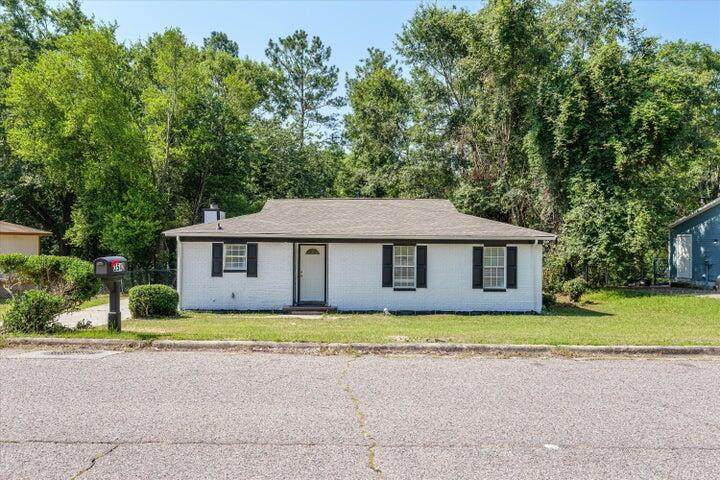 3542 Windermere Drive - Photo 1